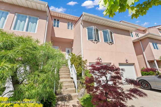 $699,000 | 17 Harbour Court | Great Kills