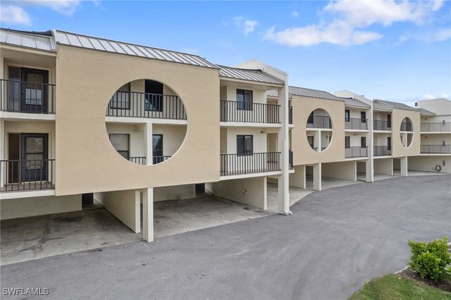 $399,900 | 21470 Bay Village Drive, Unit 147 | Fort Myers Beach