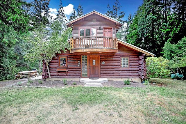 $820,000 | 676 Scandia Parkway | Camano