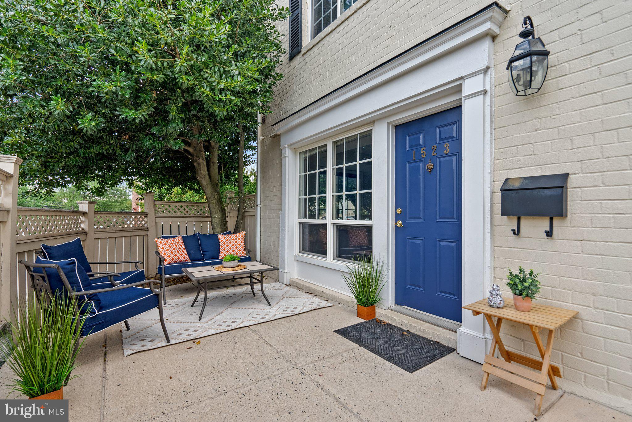 a view of a bench in the patio