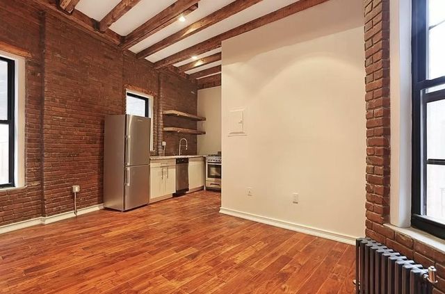 $3,250 | 53 Monroe Street, Unit 9 | Manhattan