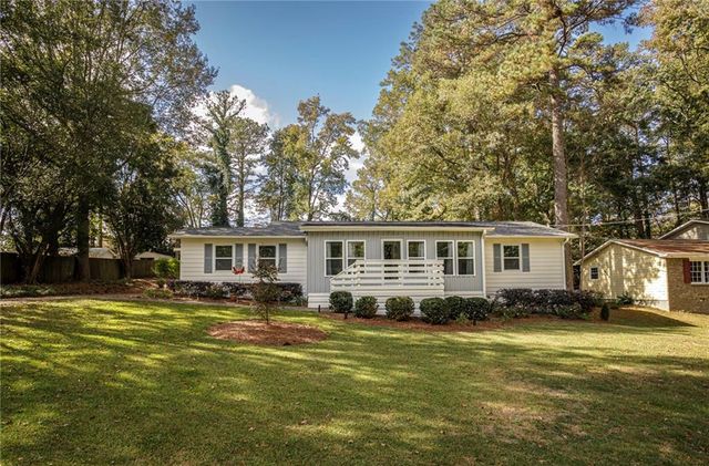 $337,500 | 1899 Long Street Southwest | Snellville