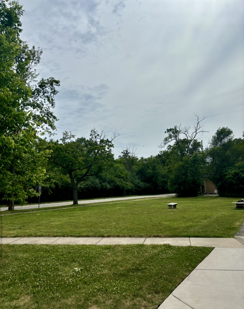 a view of a golf course