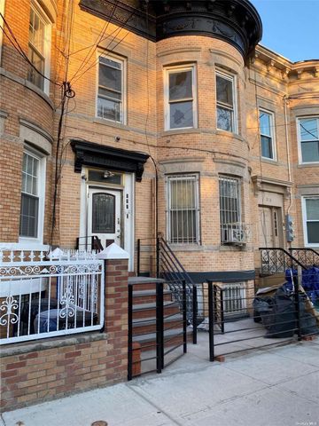 $1,100,000 | 301 Grant Avenue | East New York