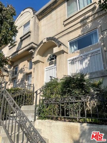 $3,950 | 10248 Haskell Avenue, Unit 102 | North Hills