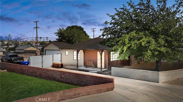 $200,000 | 821 South 1st Avenue | Barstow