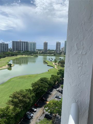 $389,000 | 20225 Northeast 34th Court, Unit 1819 | Aventura