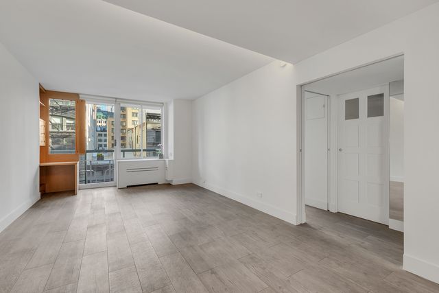 $5,995 | 22 West 15th Street, Unit 6E | Flatiron