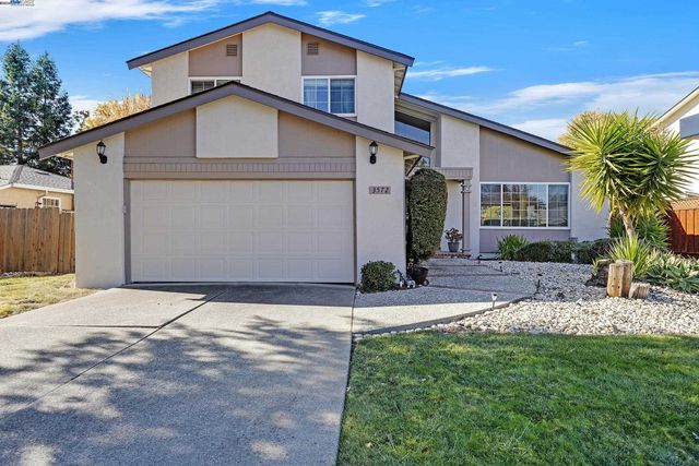 $1,449,000 | 3572 Olympic Court South | Valley Trails