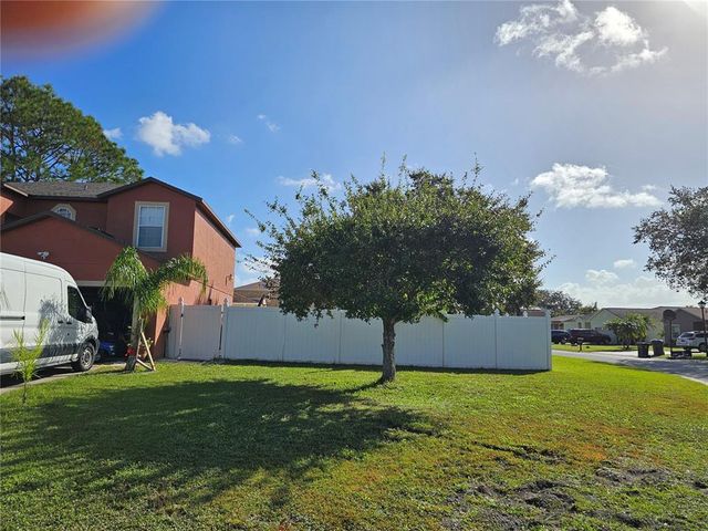 $360,000 | 438 Spike Court | Poinciana-Village 3