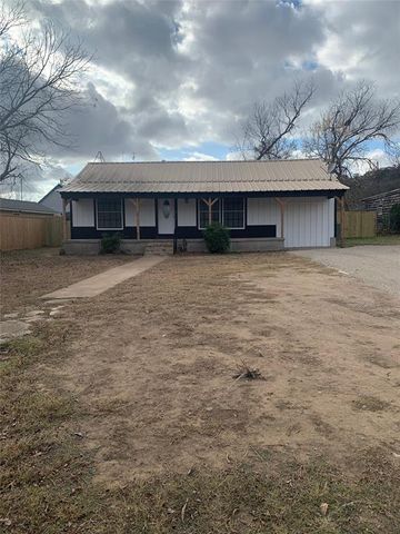 $219,500 | 1005 La Monte Drive | Brownwood