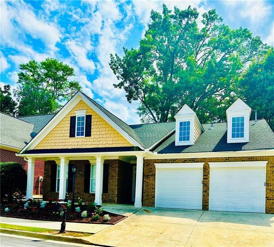 $389,000 | 2200 Hickory Station Circle | Olde Hickory Village