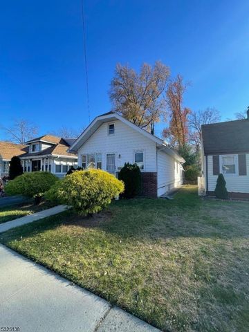 $2,500 | 240 East 7th Avenue | Roselle