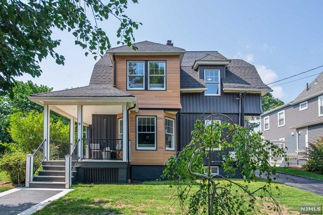 $1,100,000 | 9 Hill Street | Verona South Side