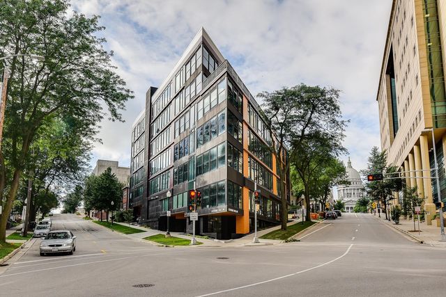 $575,000 | 211 South Henry Street, Unit 104 | Downtown Madison