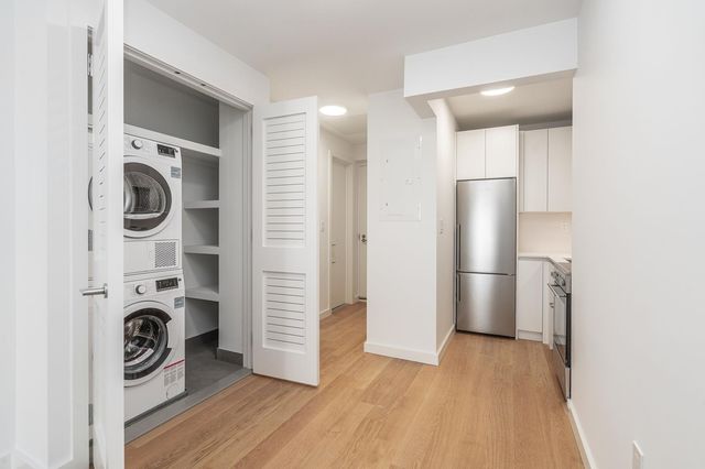 $3,200 | 321 East 22nd Street, Unit 4V | Gramercy