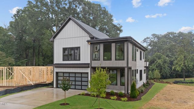 $1,725,000 | 322 Waldo Street | Forest Park