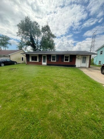 $209,900 | 413 Bellarmine Drive West | Joliet