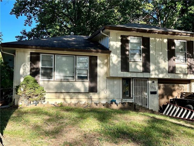 $150,000 | 7606 East 93rd Street | Fairwood