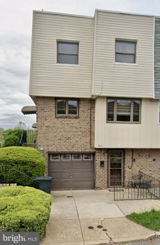 $359,000 | 2931 Jenny Place | Pennypack Woods