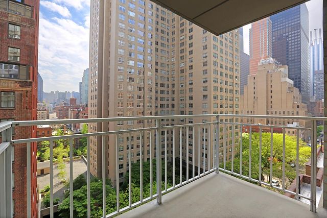 $6,695 | 333 East 56th Street, Unit 11E | Sutton Place