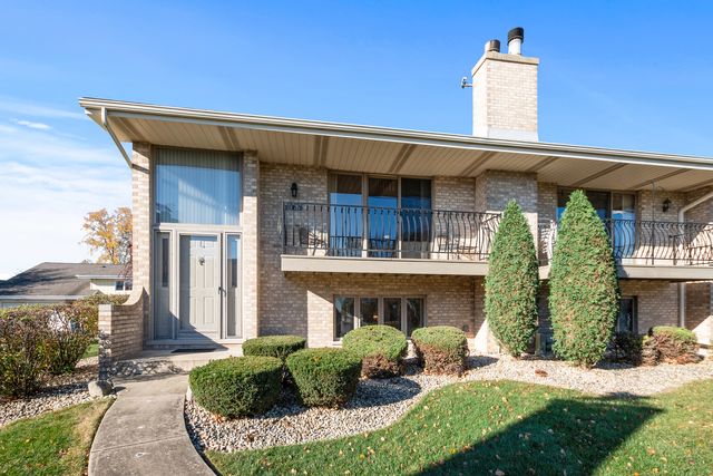 $315,000 | 10625 Lynn Drive, Unit 117 | Eagle Ridge