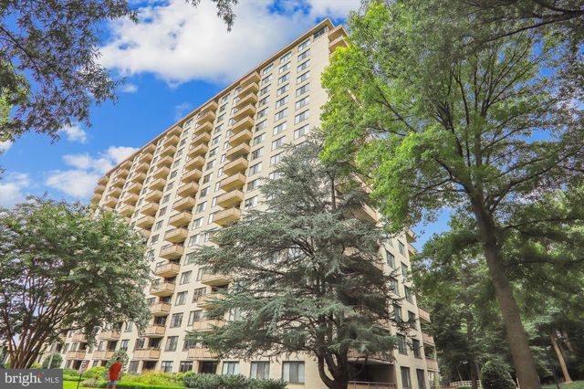 $195,000 | 5225 Pooks Hill Road, Unit 511S | Bethesda