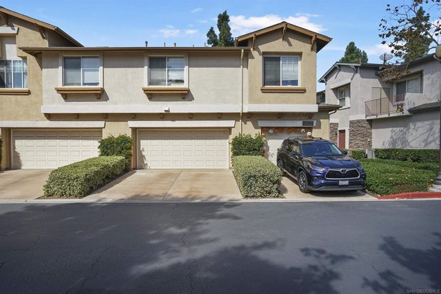 $815,000 | 9633 West Canyon Terrace, Unit 3 | Serra Mesa