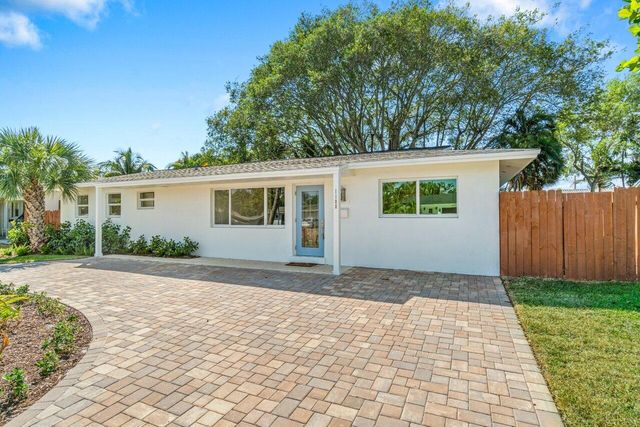 $815,000 | 1188 West Camino Real | Boca Raton Square