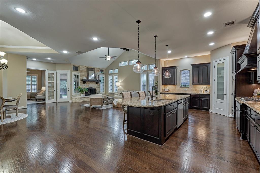 Look at this expansive living space! This floor plan is AMAZING!