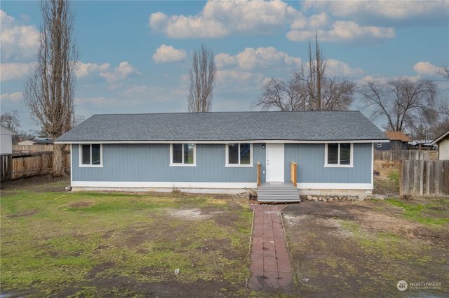 $288,900 | 9826 Northeast Apple Road