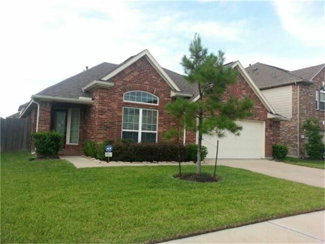 $2,250 | 16906 Langham Crossing Lane | Villages of Langham Creek Estates