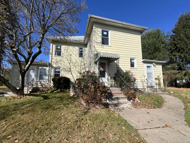 $1,800 | 759 West Main Street | South Meriden