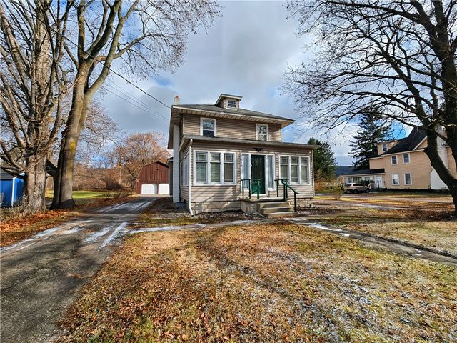 $179,900 | 7650 Highway 53 | Bath