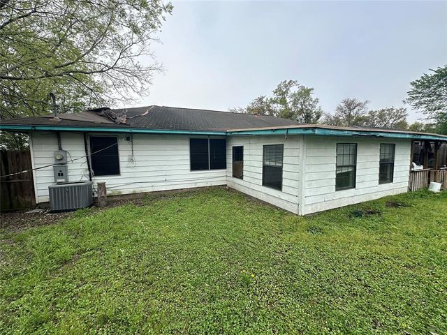 $140,000 | 723 South 5th Street | La Porte-Shoreacres