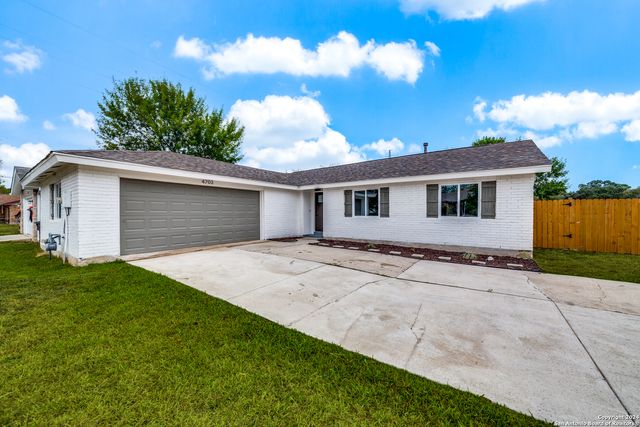 $264,900 | 4703 Hidden Creek | Twin Creek