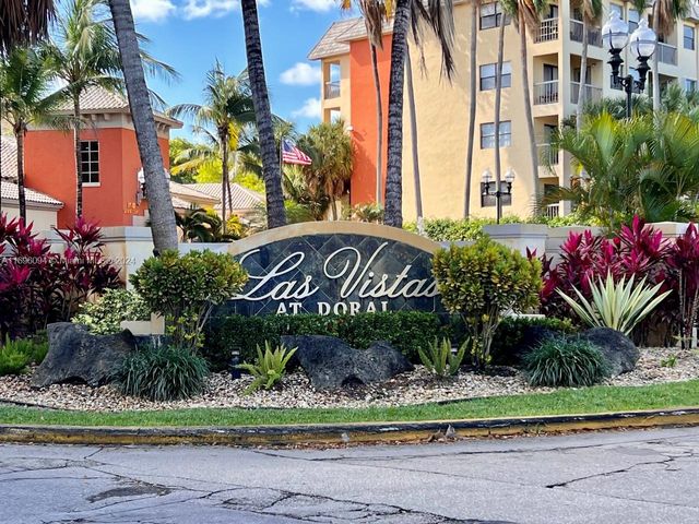 $1,880 | 8353 Lake Drive, Unit 208 | Doral