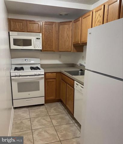 $1,300 | 625 A Chesapeake Street Southeast, Unit 101 | Congress Heights