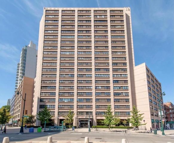 $499,000 | 301 West 110th Street, Unit 12E | Harlem