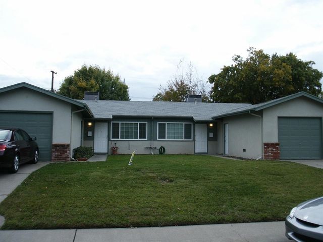 $499,950 | 5409 Manzanita Avenue | Haggin Park