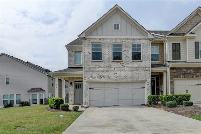 $372,000 | 538 Arbor Crowne Drive | Heritage Corner