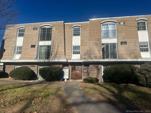 $1,400 | 1170 Middle Turnpike West, Unit C2 | Spencer