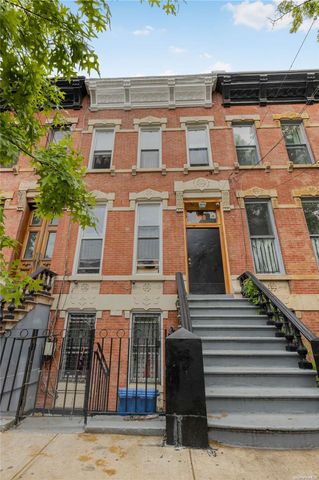 $980,000 | 409 East 139th Street | Mott Haven