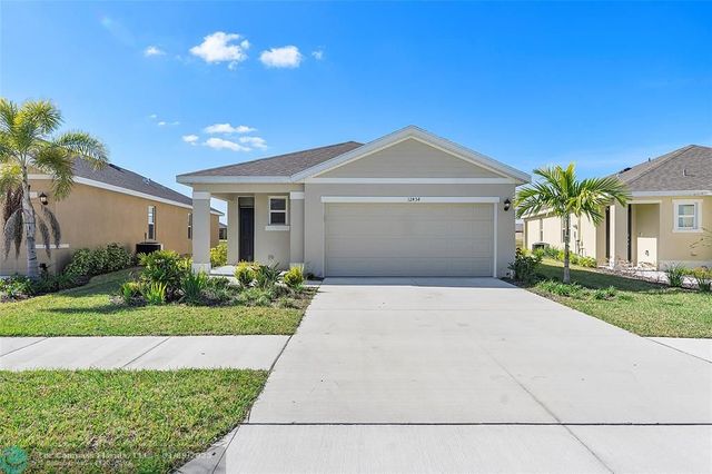 $394,999 | 12434 Rimini Way | Verano