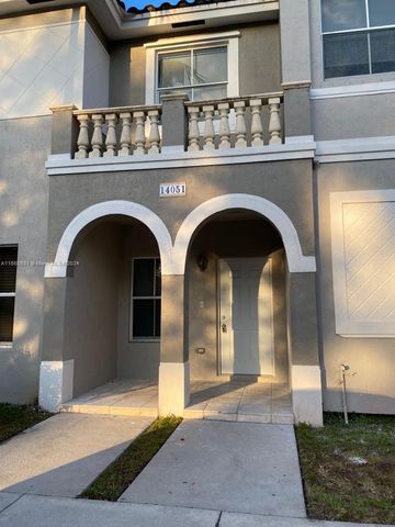 $3,400 | 14051 Southwest 49th Court, Unit 7 | Vizcaya