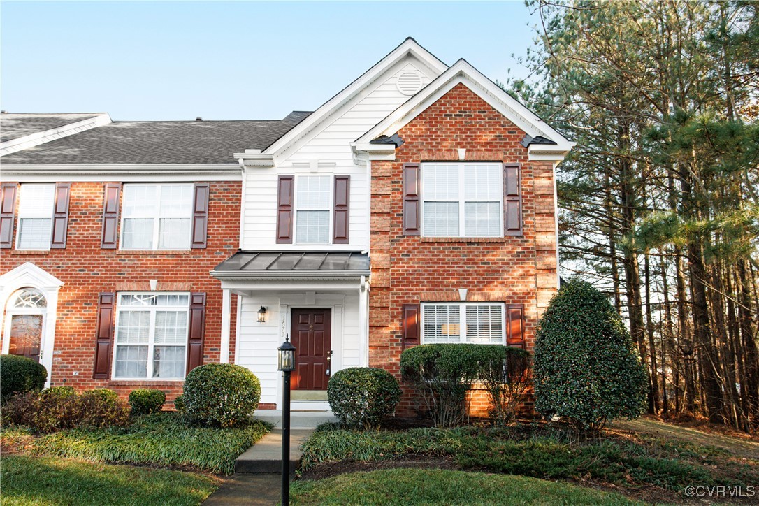 View of townhome / multi-family property