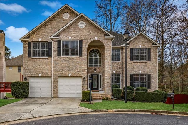 $615,000 | 3224 Woooded Glen Court | Smyrna