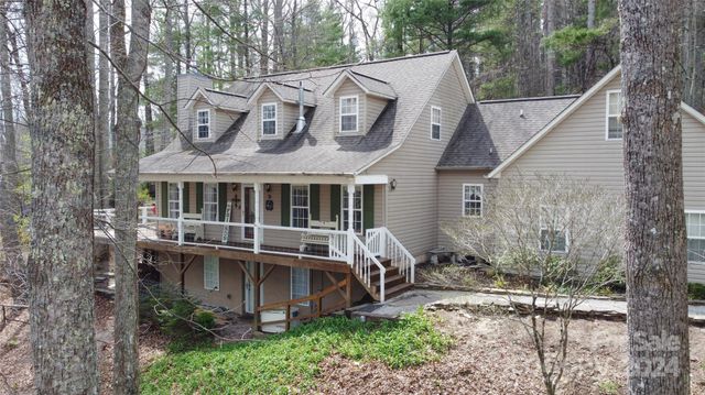 $600,000 | 315 Ridgeview Road | Grassy Creek Township - Mitchell County