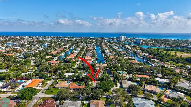 Close to beach and marina in coveted Lighthouse Point