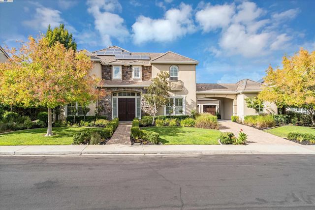 $3,099,998 | 1315 Montrose Place | Pleasanton